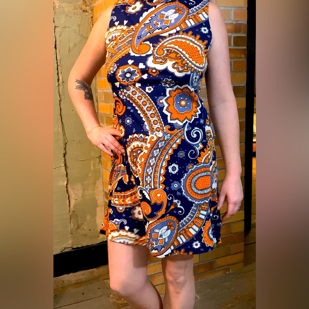 Groovy vintage dress, large
